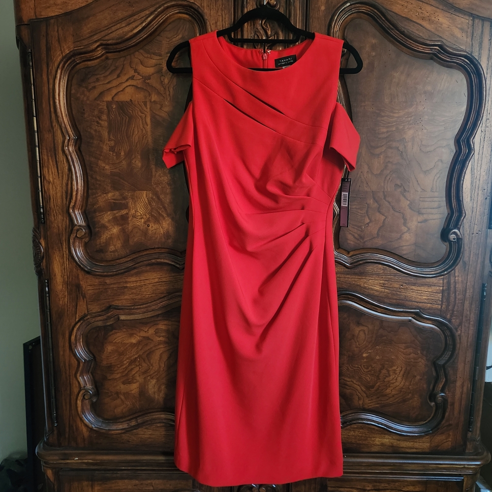 NWOT Tahari Red Ruched Sheath Midi Dress Cold Shoulder